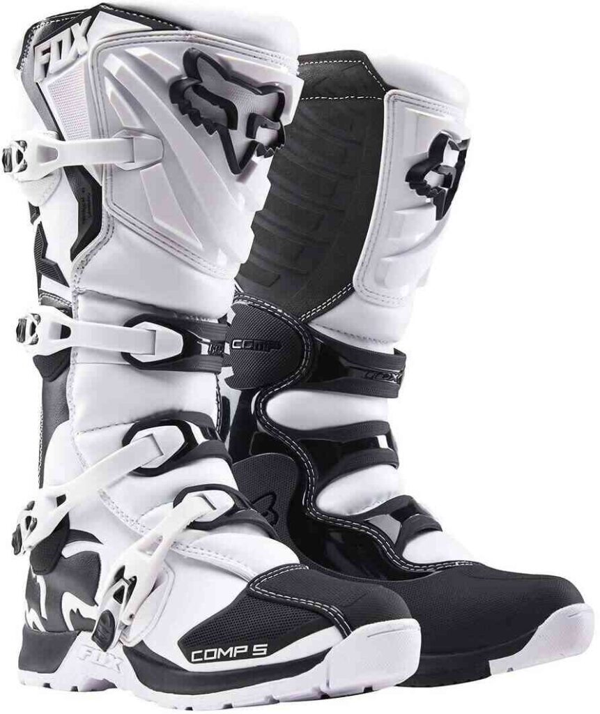 Shoes for motorcycle riders